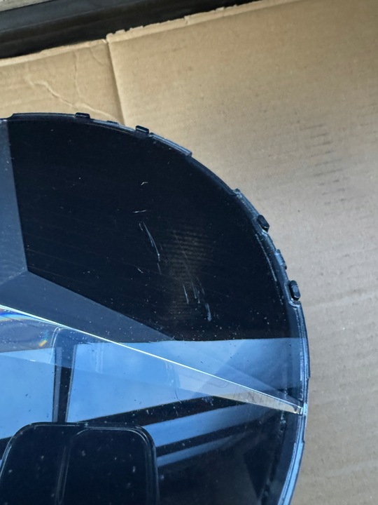 фото №2, Mercedes e 213 емблема логотип бампера 0008880000