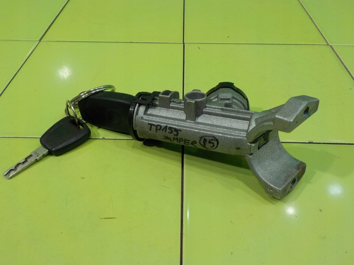 фото №1, Citroen jumper ii 2.2 hdi 07r замок запалювання з ключем 0109900
