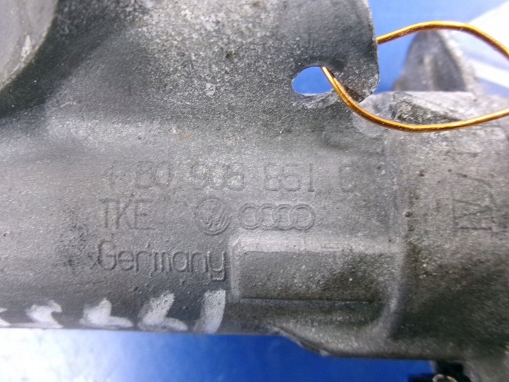 фото №7, Volkswagen passat b5 рестайлинг 2.0 131km замок зажигания. 4b0905851c