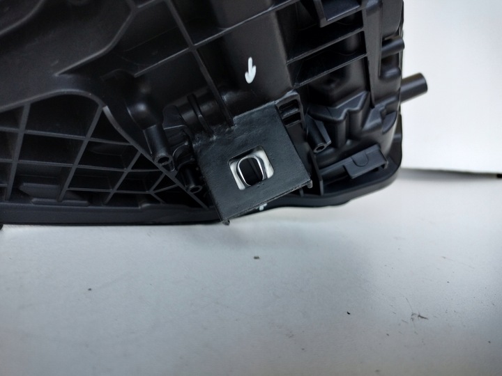 фото №10, Лампа ліва фара mercedes a-klasa w177 18- повний led