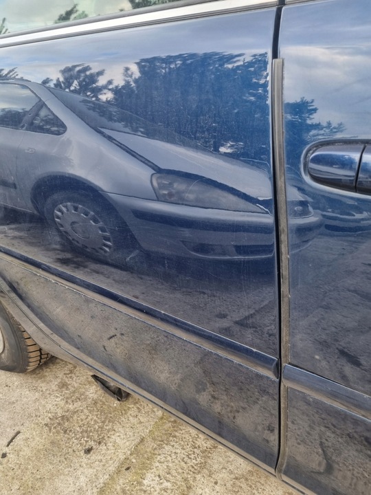 фото №2, Toyota camry v 01-06 r. sedan 8p4 двері праві зад праві задні usa