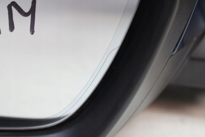 фото №8, Audi etron зеркало дверь левая 15 pin камера 360 внешние контактов кабели prz