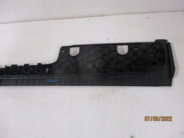 фото №6, Заглушка защита крышки mercedes vito a4476940328