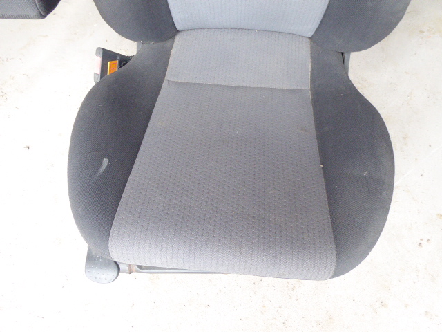 фото №7, Opel meriva a сиденье перед левый водителя подголовник