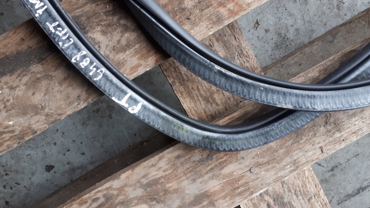 фото №6, S4 b8 рестайлинг a4 прокладка дверь правая зад sedan