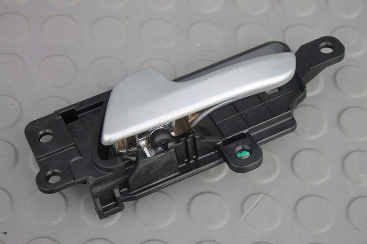 фото №1, Ручка внутрішня двері лівий перед передніх kia sportage iv 15-21