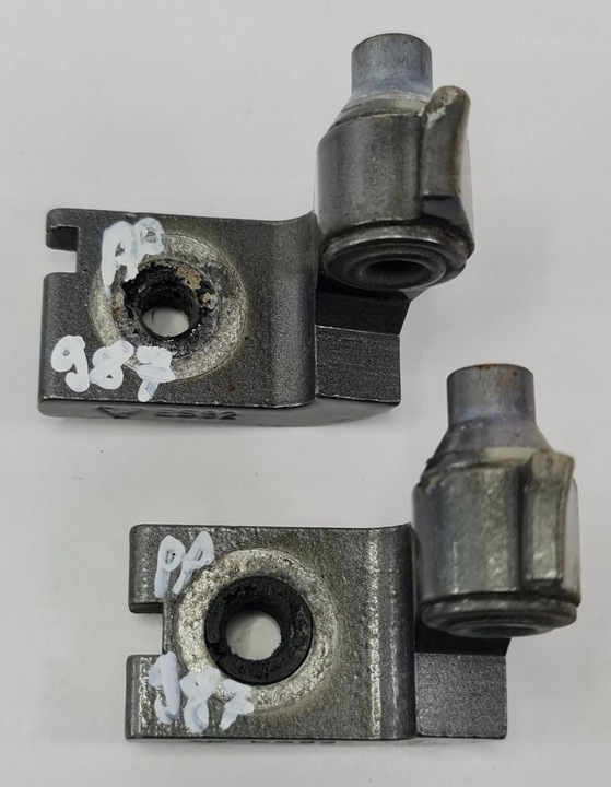 фото №1, Петли дверь правые porsche cayman 987 пара