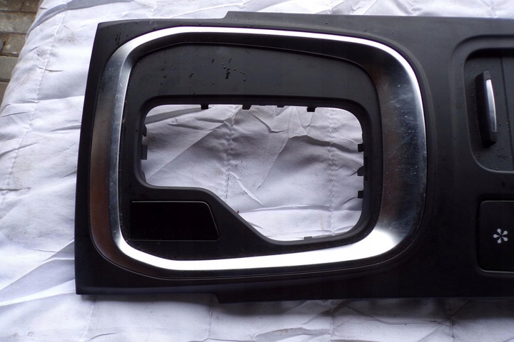фото №9, Панель рамка тунелю 969121990r renault megane iv