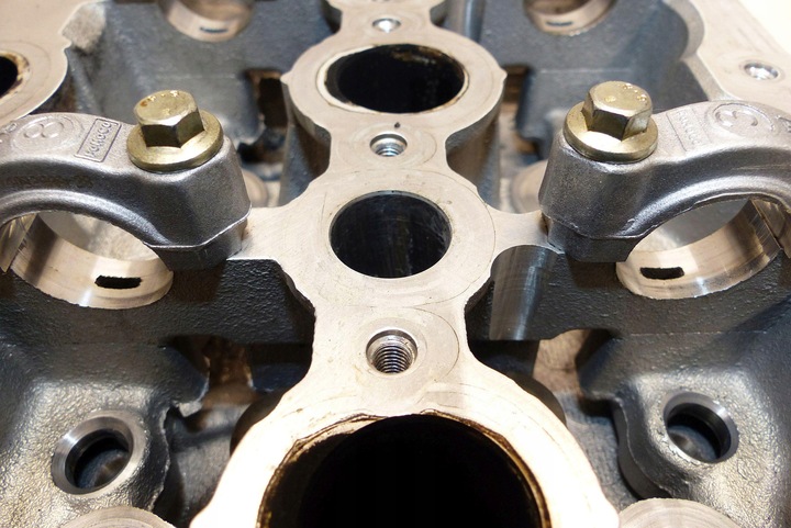 фото №10, Range rover iv l405 sport ii l494 4.4 sdv8 448dt головка циліндрів права