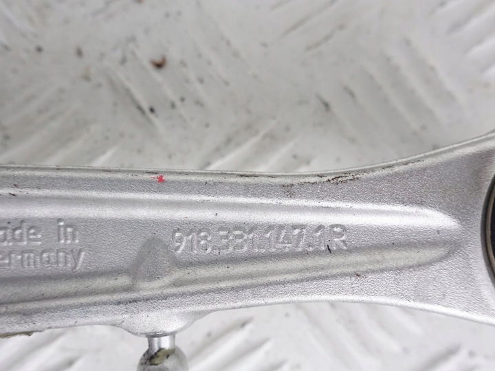 фото №9, Porsche 918 spyder важіль верхній зад l=r