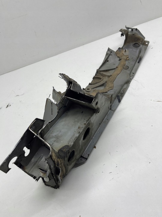 фото №13, Audi a6 c7 четверть фартук крепление крыльев левый перед lx5r доставка!