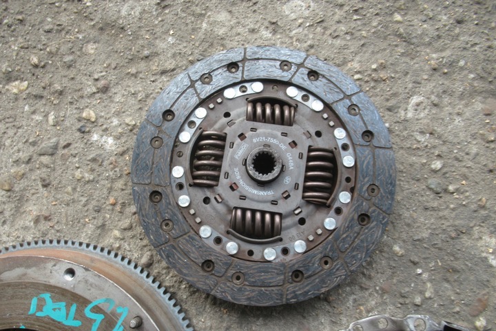 фото №3, Ford fiesta mk7 1.5 tdci сцепление диск прижим комплект