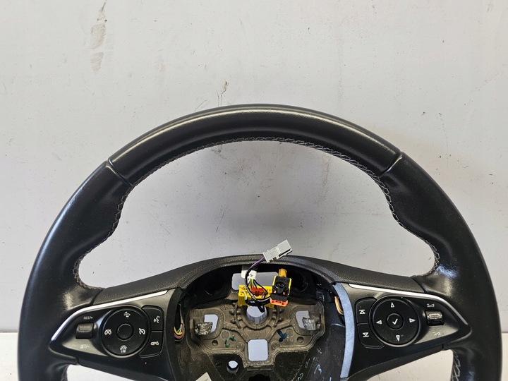 фото №6, Opel insignia b руль чёрная кожаный