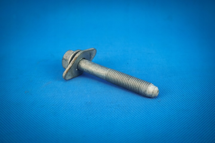 фото №4, Винт audi a4 08-