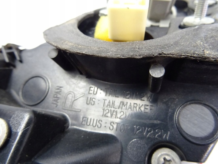 фото №12, Mazda 3 хетчбек bm фара зад права 220-41981 220-41974 2013-2018