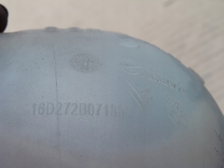 фото №7, Бак розширювальний 9652621280 citroen c3 i 2002-09 рестайлінг 1,4 hdi