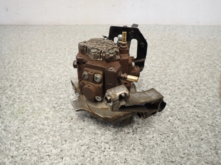 фото №6, Suzuki sx4 sedici 1,6 ddis 06-12 насос топливная рейка