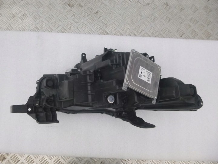 фото №2, Лампа левая фара mazda 3 19- полный led