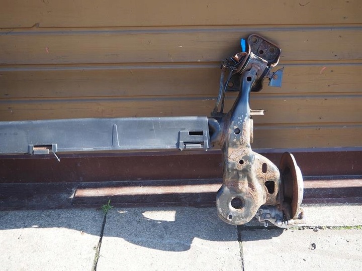 фото №8, Ось балка задняя диски суппорт peugeot 207