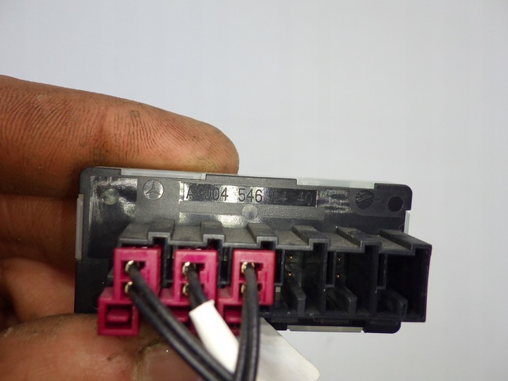 фото №3, Cla ii w118 w177 22 распределитель тока a0045468440