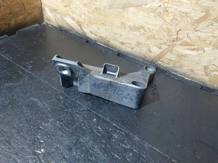 фото №7, Лапи / кріплення двигуна ліва bmw 5 e39 525d m57d25 256d1 163km 6750441