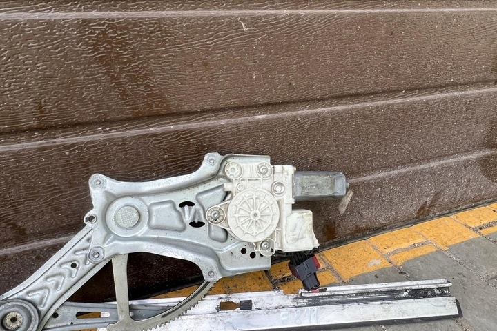 фото №16, Підйомник вікна лівих передніх двері opel vectra c 9178987 2006