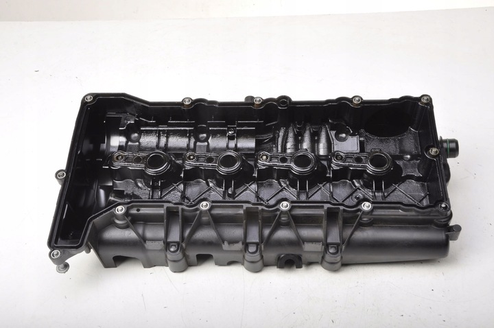 фото №8, Bmw e87 e90 e91 2.0 d кришка клапанів 7797613