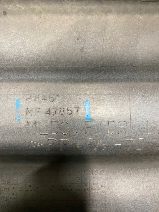 фото №7, Планка накладка двері лівий перед 5d mitsubishi pajero iii mr47857