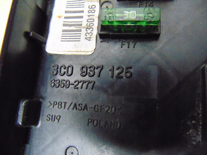 фото №9, Коробка запобіжників vw passat b6 1.9 tdi