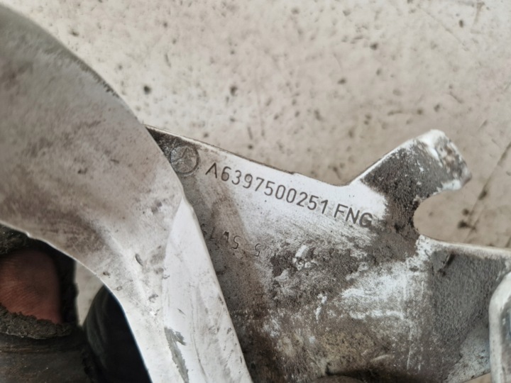 фото №7, Петли капота комплект mercedes vito w639 03-10 2.2 cdi