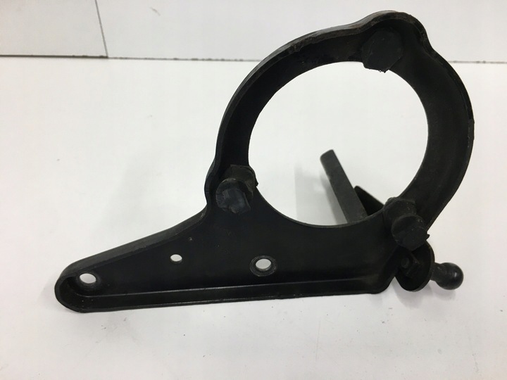 фото №11, Кронштейн насоса vw new beetle i audi 06a131085b