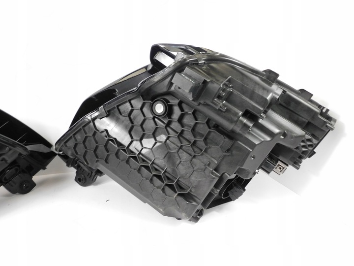 фото №10, Audi e tron 4ke лампа правая левая digital matrix