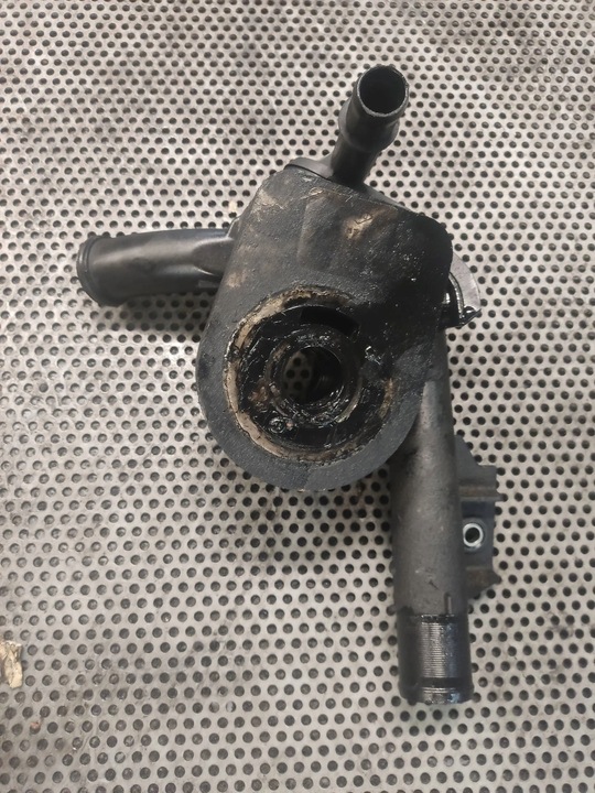 фото №2, Радиатор масла renault scenic ii 8200552604