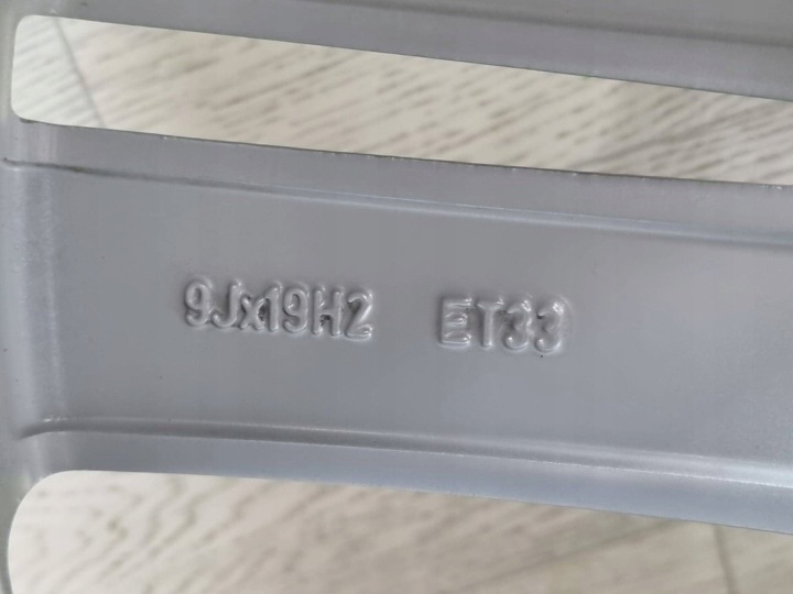 фото №12, Диск vw tiguan i 9jx19h2 et33 5x112 5n0601025h