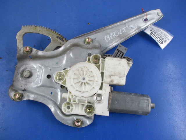 фото №1, Toyota avensis ii t25 універсал підйомник вікна зад лівий +двигунчик 6pin