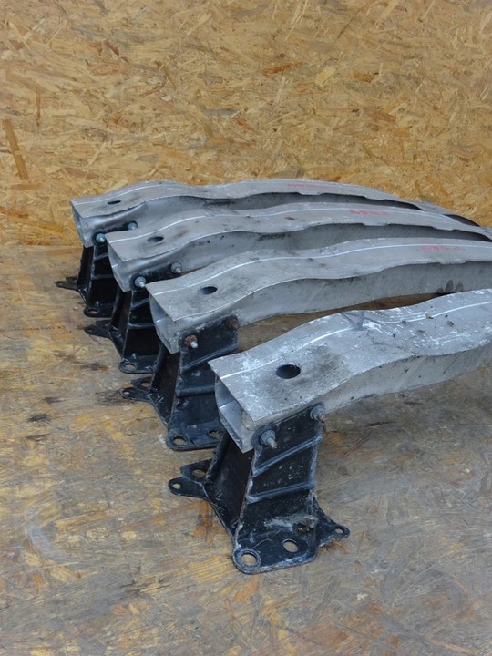 фото №15, Audi a3 8p 04-07 балка підсилювач бампера перед передня 8p0807113b