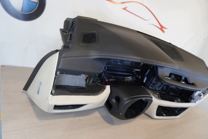 фото №6, Торпедо консоль bmw g11 g12 кожа 9347506