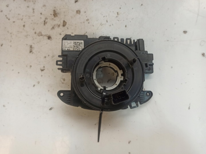фото №7, Skoda octavia ii superb датчик кута повороту шлейф подушка  5k0953569b