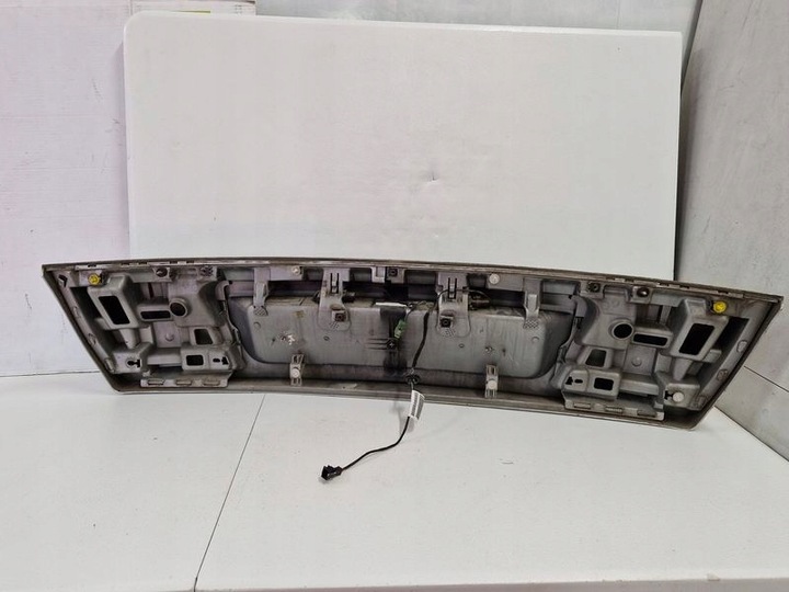 фото №9, Citroen c4 picasso накладка крышки багажника зад задняя 9682607677