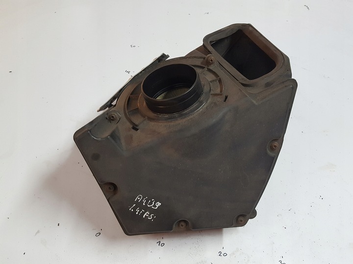 фото №1, Audi a4 b9 8w 15-18r 1.4 tfsi корпус фильтра воздуха 8w0133835