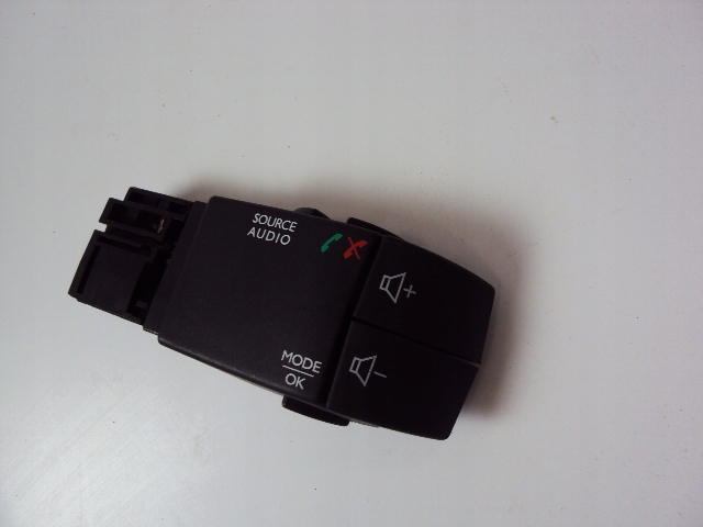 фото №1, Панель радіо renault clio iv captur 2012-2019