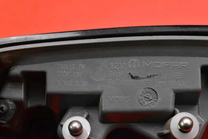 фото №11, Фара ліва зад задня 68102909ae jeep cherokee 5 v kl 13-17