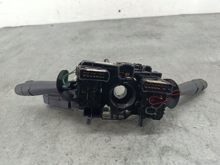 фото №9, Переключатель комбинированный renault twingo ii 8200515829k valeo 1.2 16v