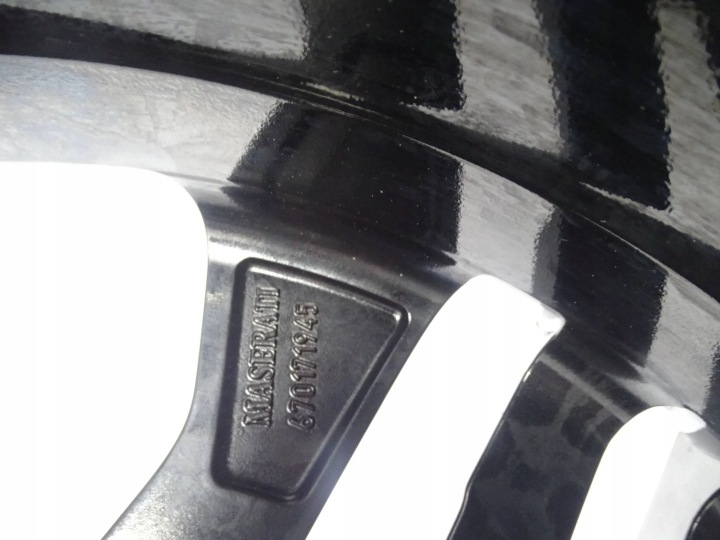 фото №12, Диск maserati 10,5 j x 21 h2 et 50