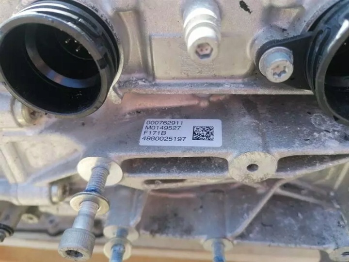 фото №7, Ferrari 296 gtb 296gtb f171 gearbox 893170 case faulty