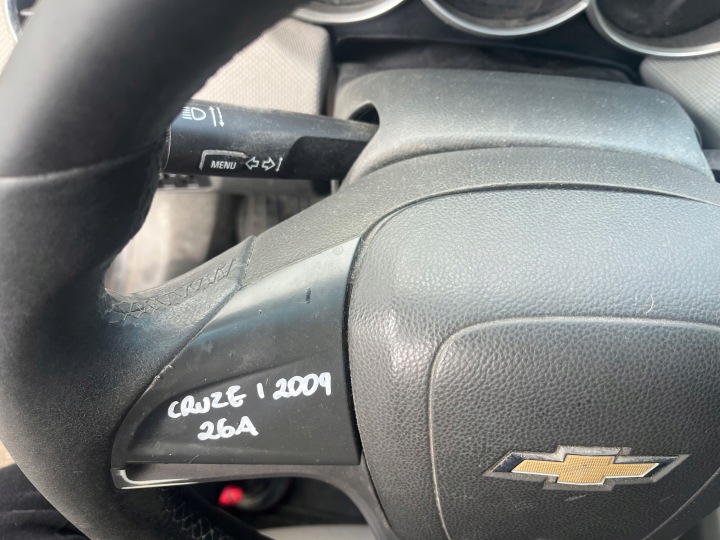 фото №6, Chevrolet cruze i кермо багатофункціональна подушка  подушка кермо