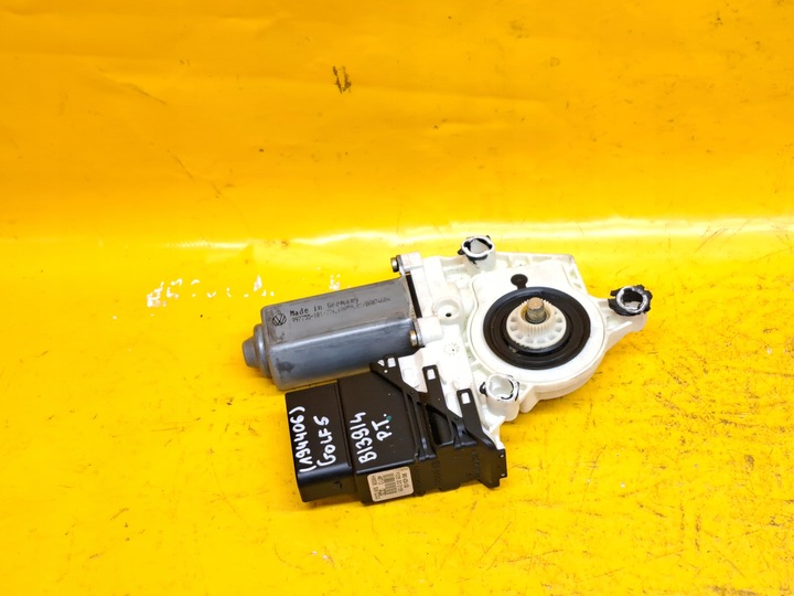 фото №4, Моторчик электрических стекло правые зад golf v 1k4839402c 18pin