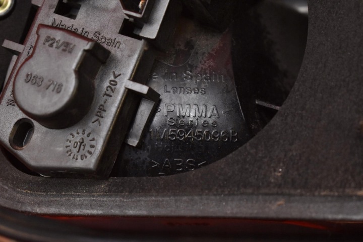 фото №12, Фара права зад задня 1m5945096b seat toledo 2 ii 99-06