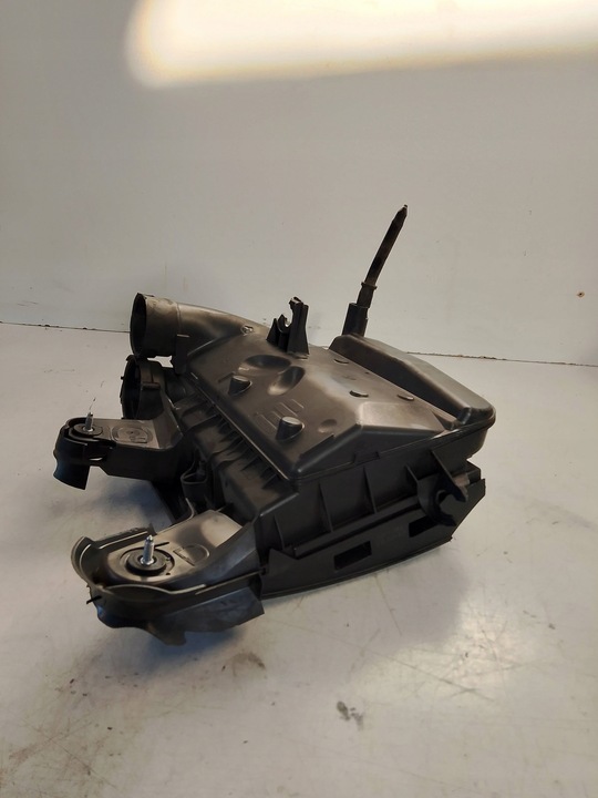 фото №10, Citroen c4 ii b7 фільтр повітря корпус 9673061080