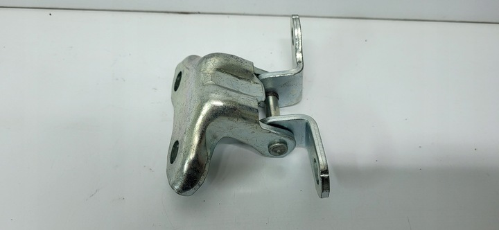 фото №11, Auris yaris ii verso c-hr петля двері праві зад верх верхній 68750-0h010